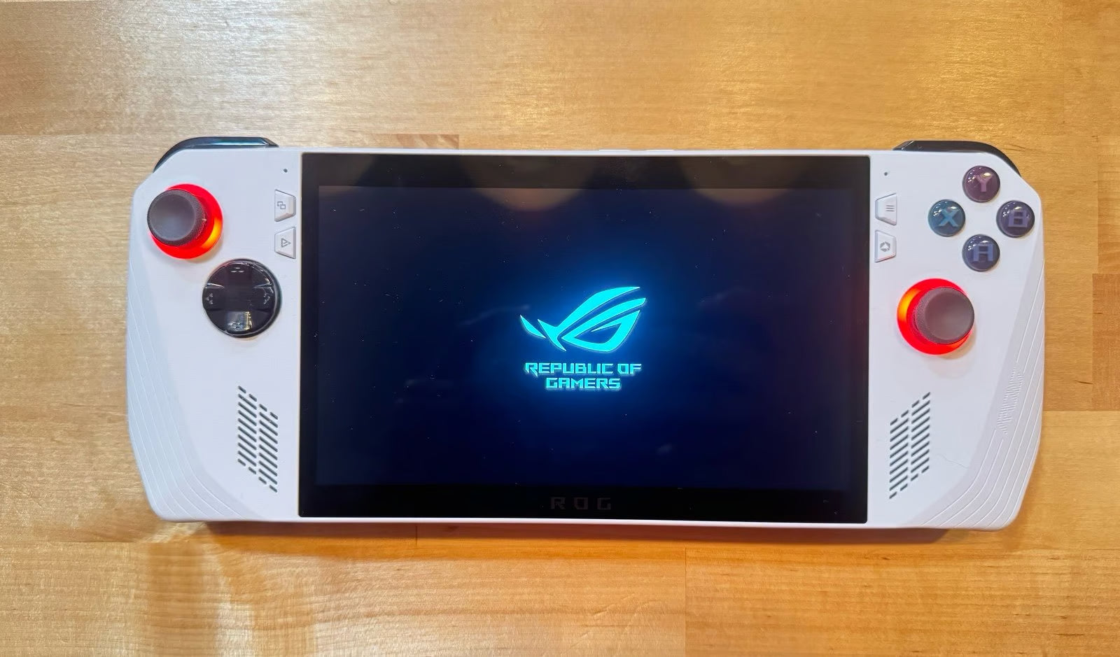 ASUS ROG ALLY Z1 EXTREME 6K37