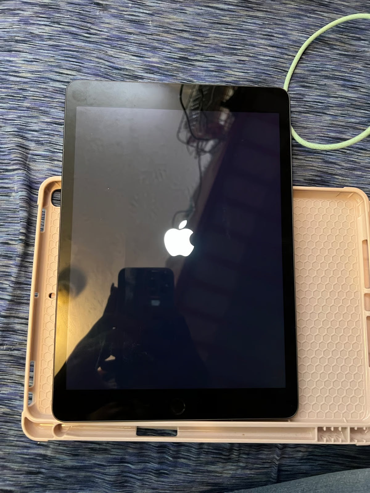 iPad Air 3rd generation Space Gray 64 GB 7D56