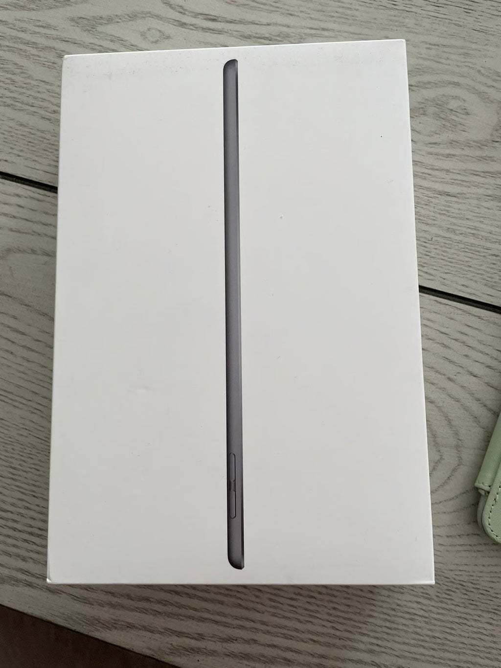 Apple iPad Mini 5th Generation 64 GB in Space Gray 3O15
