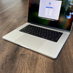 2021 16 inch Apple MacBook Pro M1 Pro 8Y67