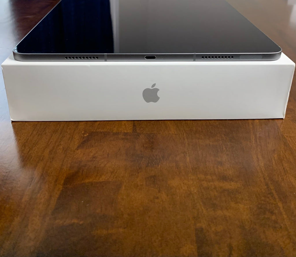 Apple iPad Pro 12.9 inch 6th Generation 128 GB in Space Gray 9P53