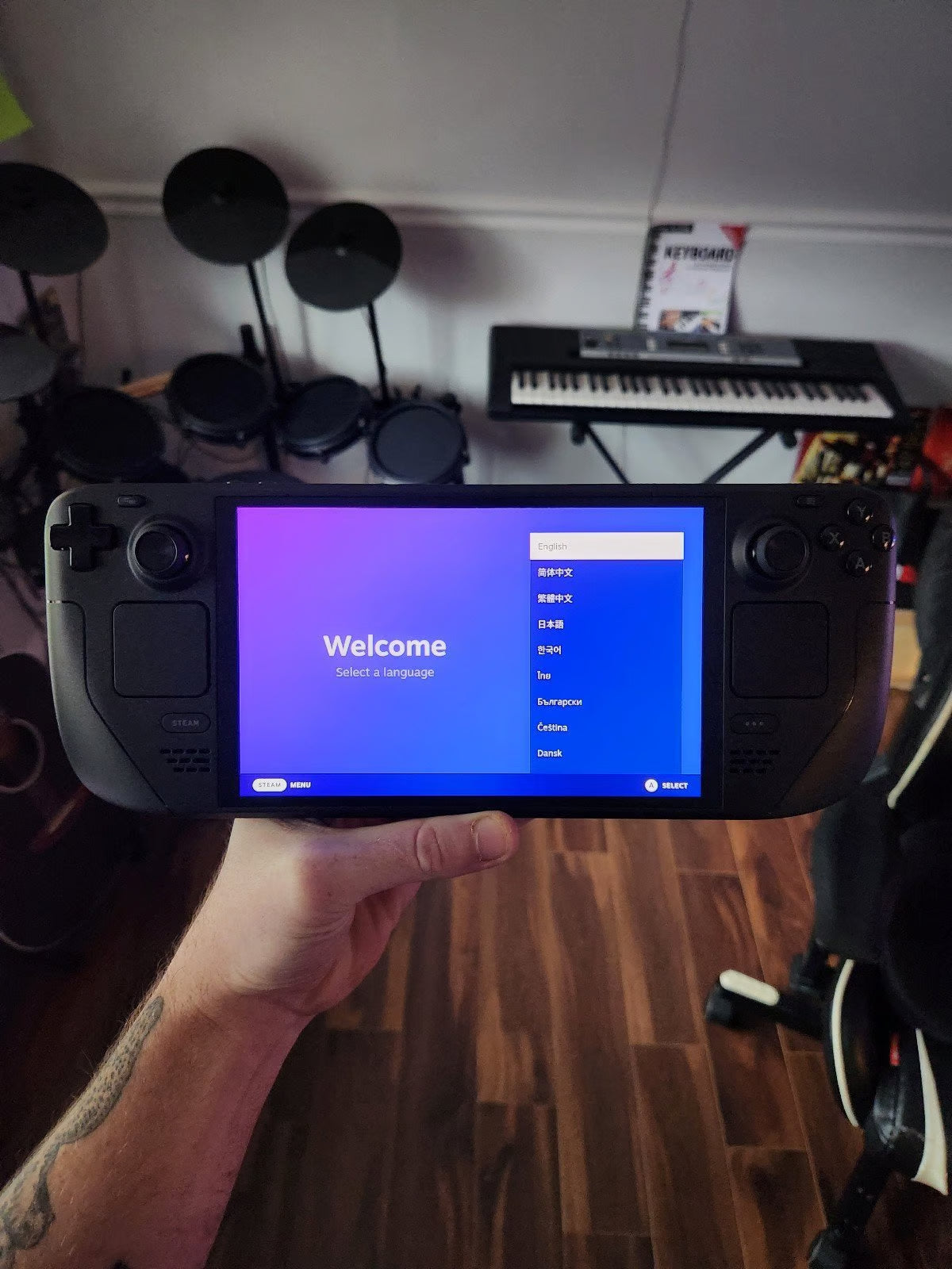 Steam Deck OLED 1TB w/ Case & Charger 1T73