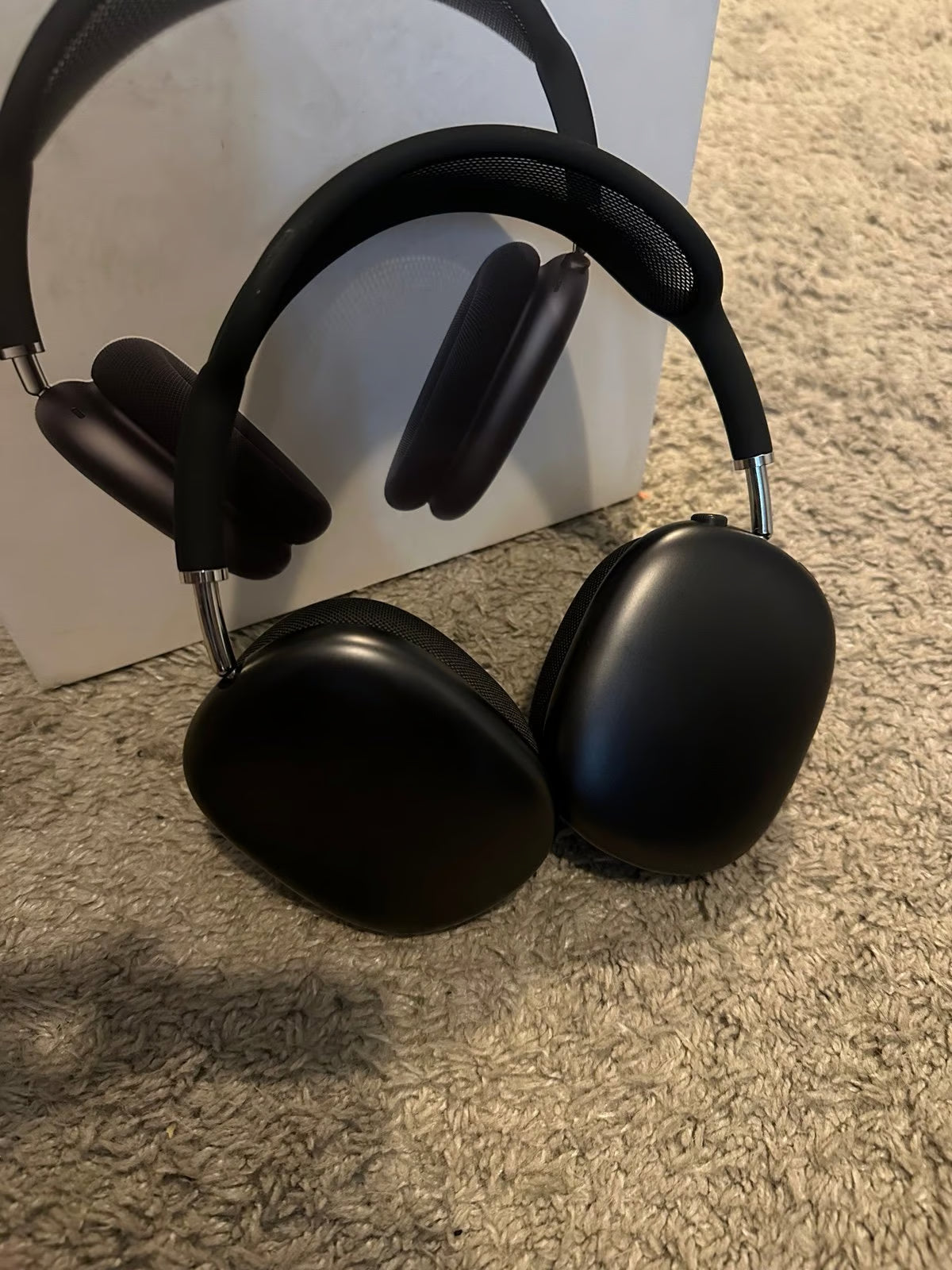 airpod pro max 8Y66
