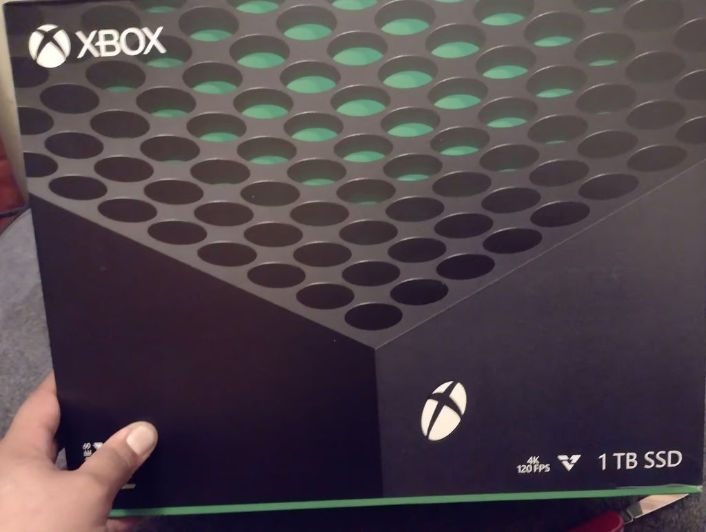 Xbox Series X with Resident Evil 3 and 4 Remakes 8B93