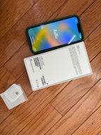 Unlocked Apple iPhone 13 128 GB in Blue UNLOCKED 8S96