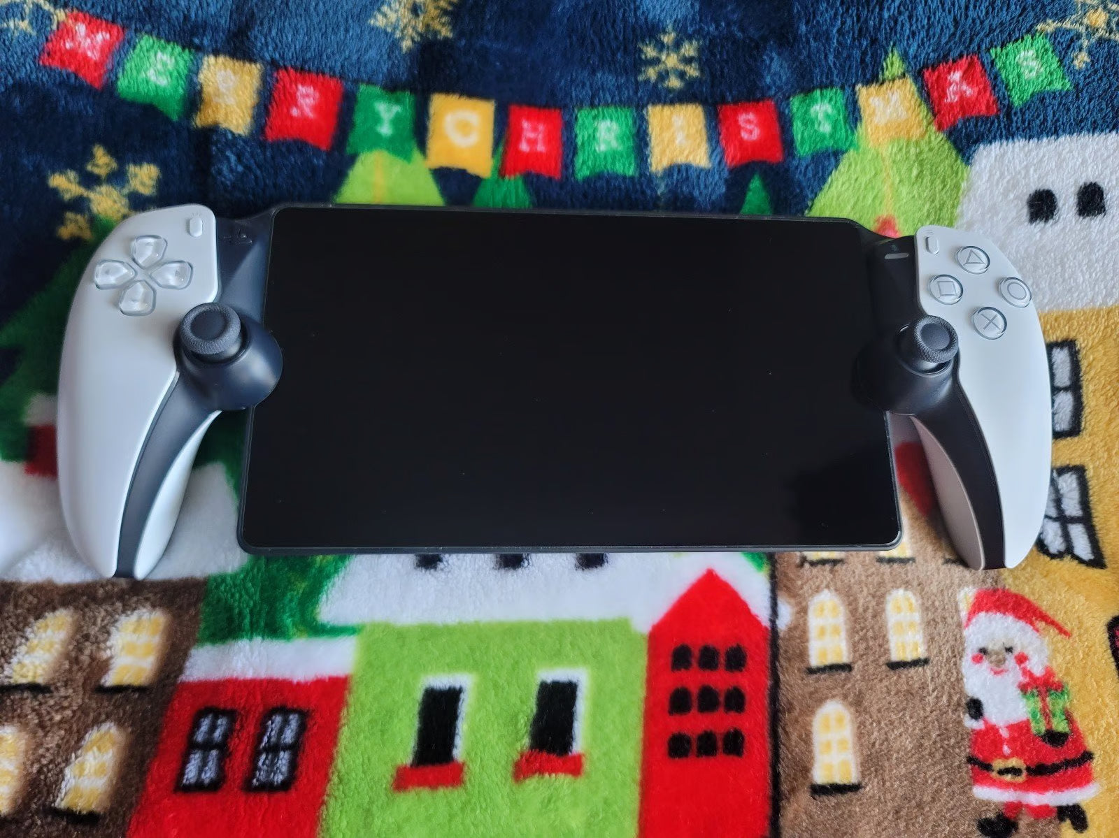 PlayStation Portal with Spigen Screen Protector and Orzly Carry Case 9F95