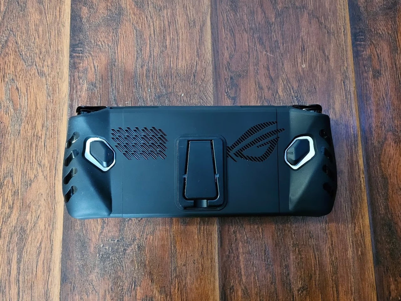 ASUS rog ally z1 extreme 2 tb 9N89