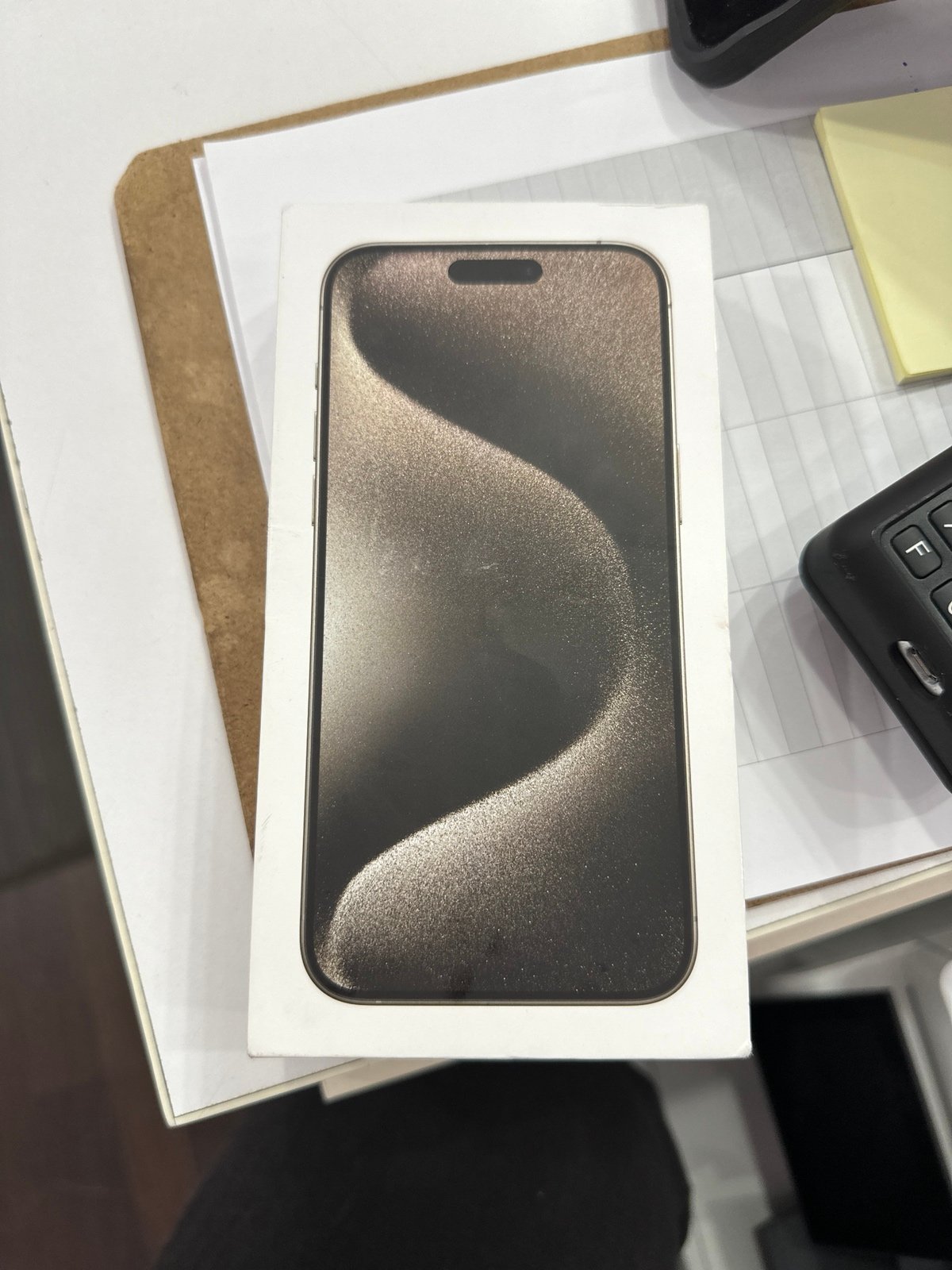 iphone 15 pro max 8N99