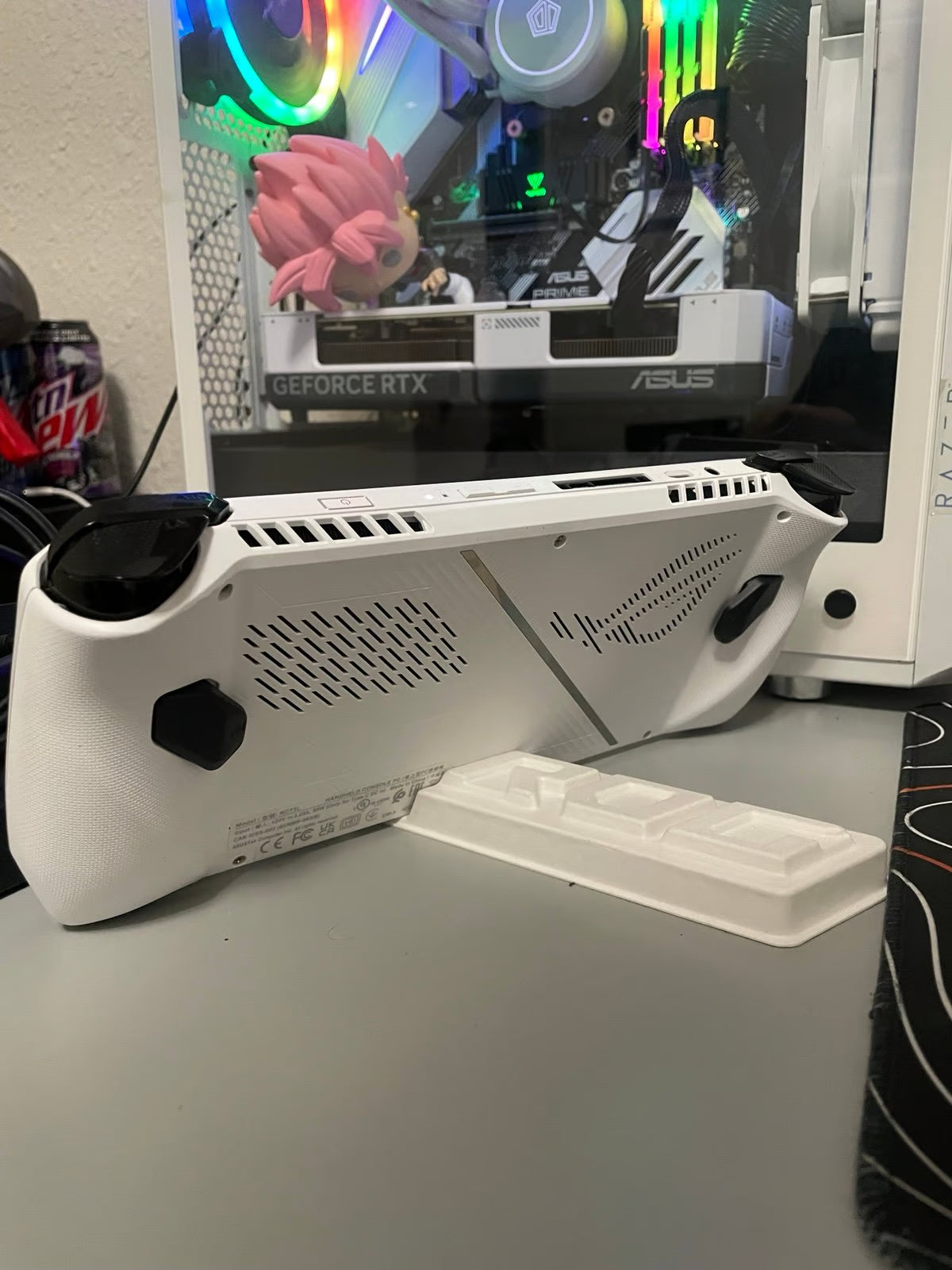 ASUS ROG Ally 7鈥?AMD Ryzen z1 extreme processor 512 GB 8X38