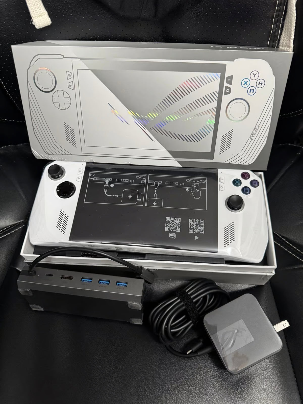 ASUS ROG Ally Z1 Extreme 512GB with JSAUX Dock and Screen Protector 1Z29