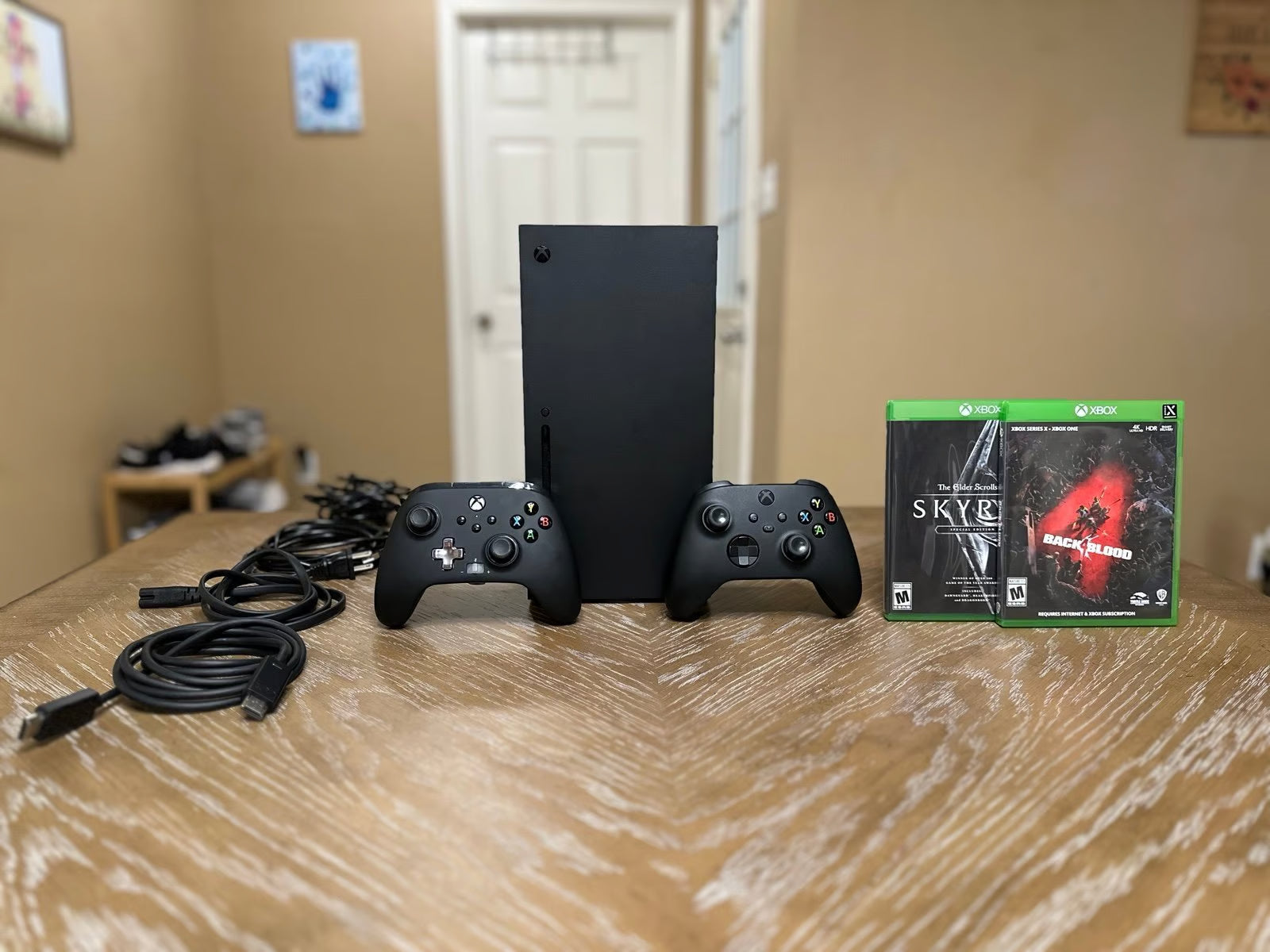 Xbox Series X 1 TB Console 7N52