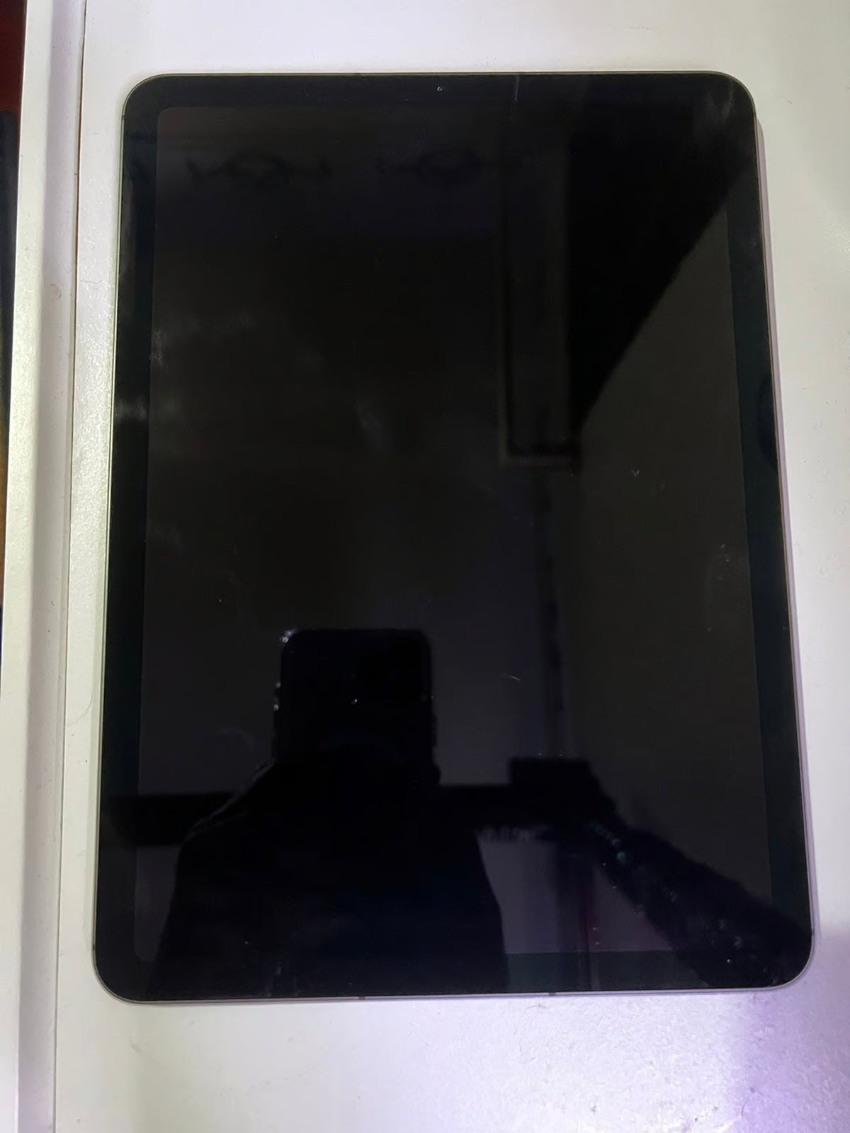 Apple iPad Air 4th Generation 7P25