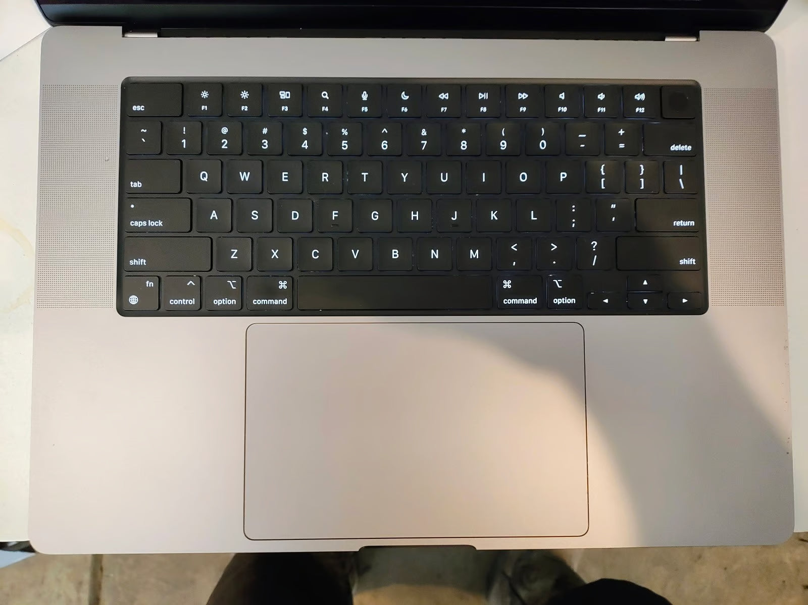 Apple Macbook Pro 16in.  M1 Pro 3.2 GHz  1TB SSD 6T33