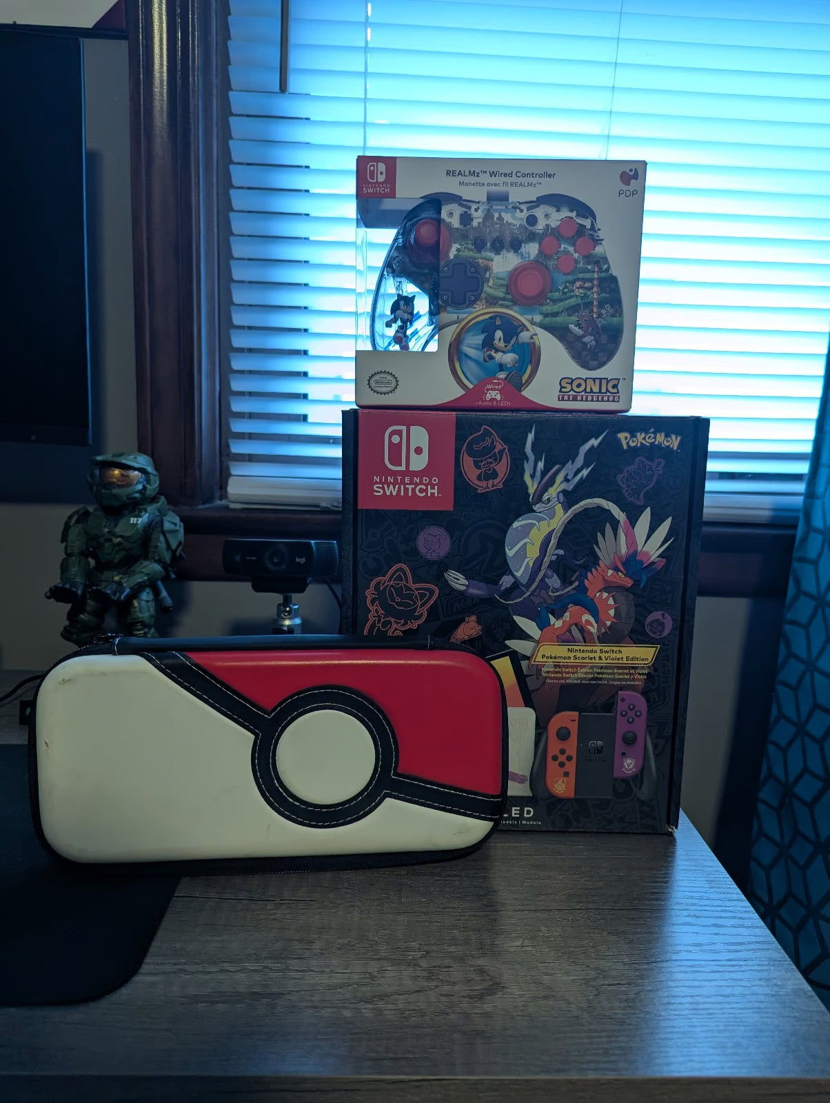 Pokemon Scarlet and Violet Nintendo Switch OLED Bundle 8A51