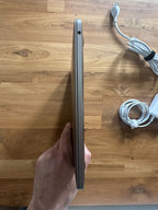 2019 MacBook Pro TouchBar Retina 13鈥?A2159 SpaceGray 1.4 GHZ 16GBRam 500 GB SS 8C33