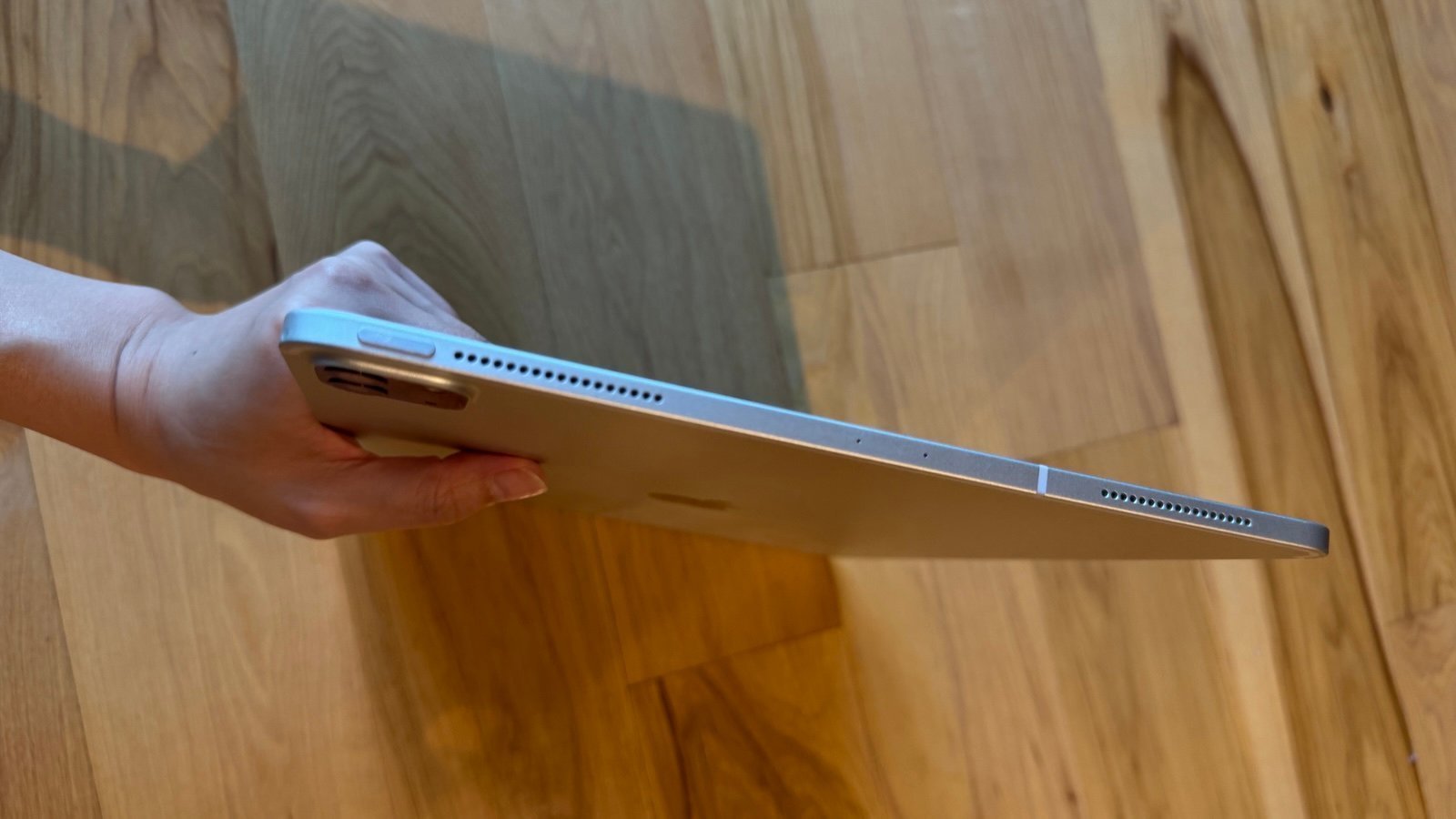 Apple iPad Pro 12.9�?4th Gen 256gb WiFi + Cellular Unlocked 5A95