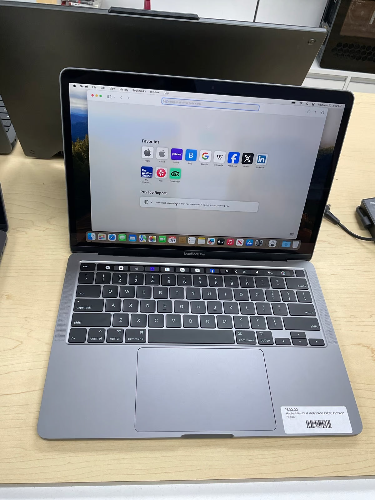 MacBook Pro 13鈥?2020 i7 16GB RAM 500GB SSD Excellent NEW OEM battery 7T21