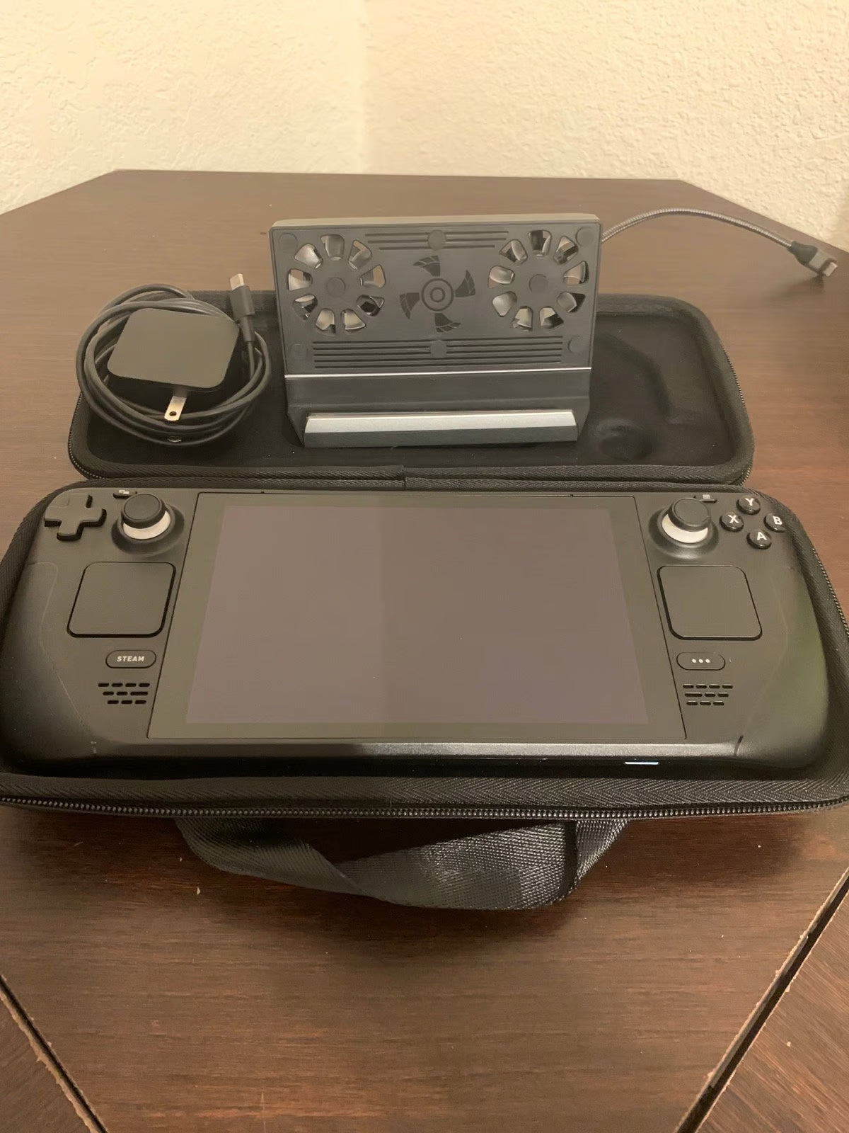 Steam Deck 680gb Total (256gb) 2H51