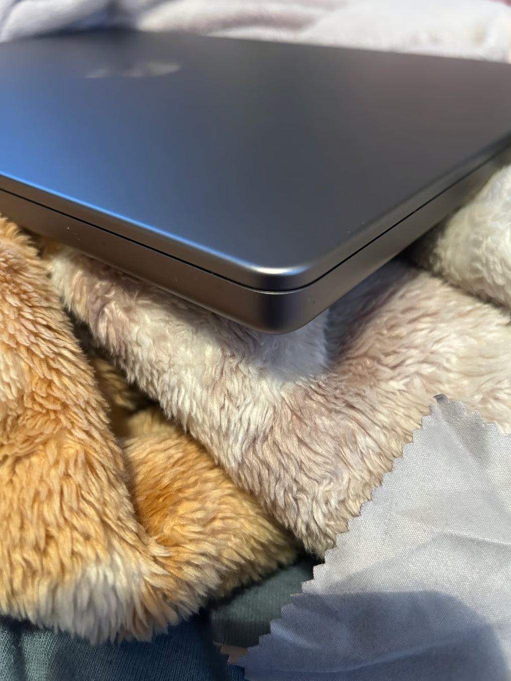 MacBook Pro 16 in 2021 7D88