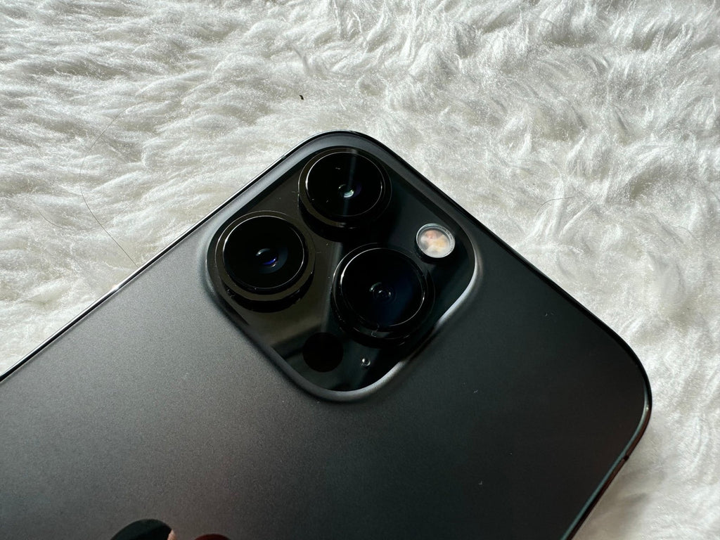 ** iPhone 13 Pro - 128GB - Unlocked - Like New - Graphite ** 9E68
