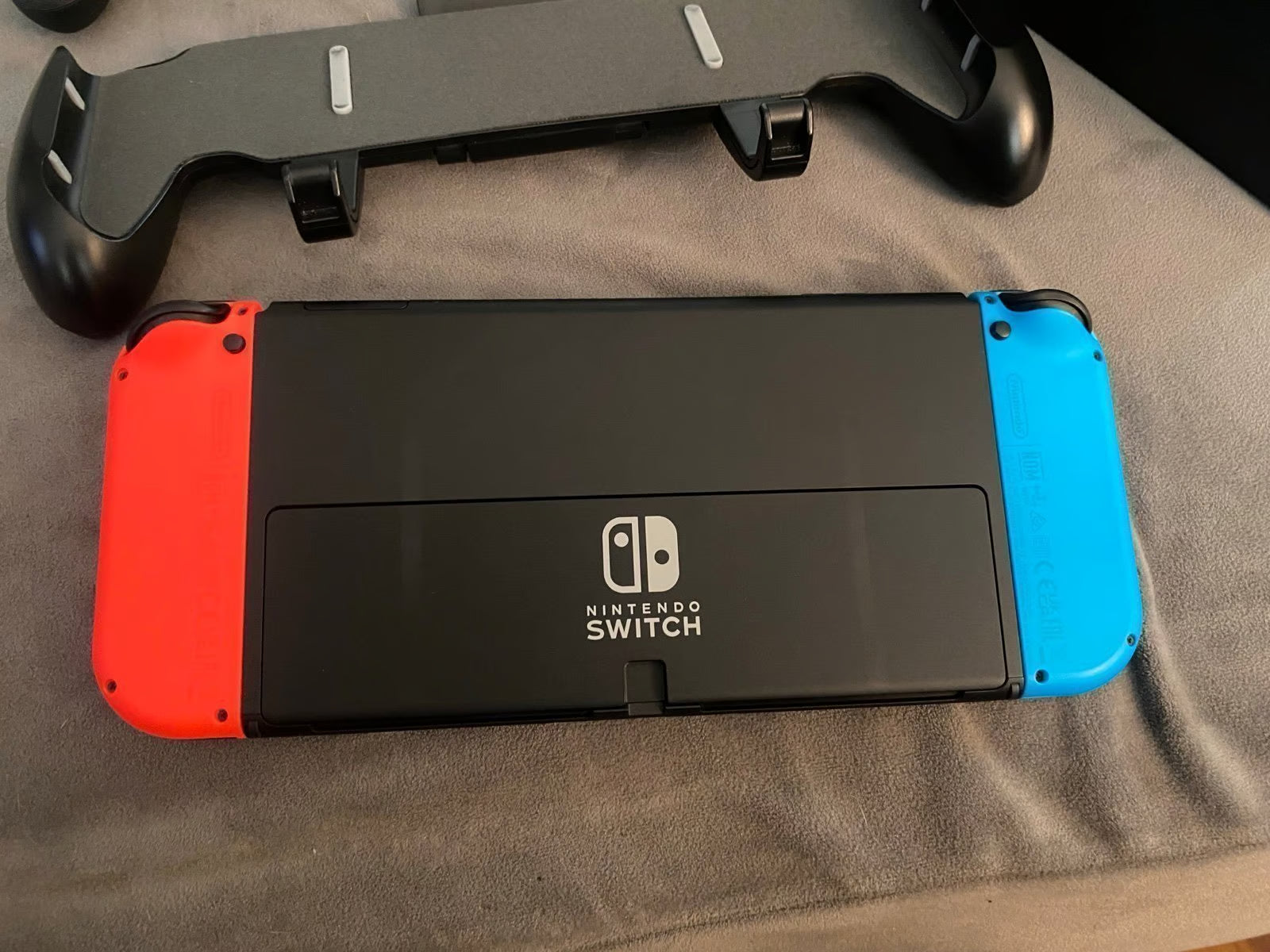 Nintendo Switch OLED console bundle 9K65
