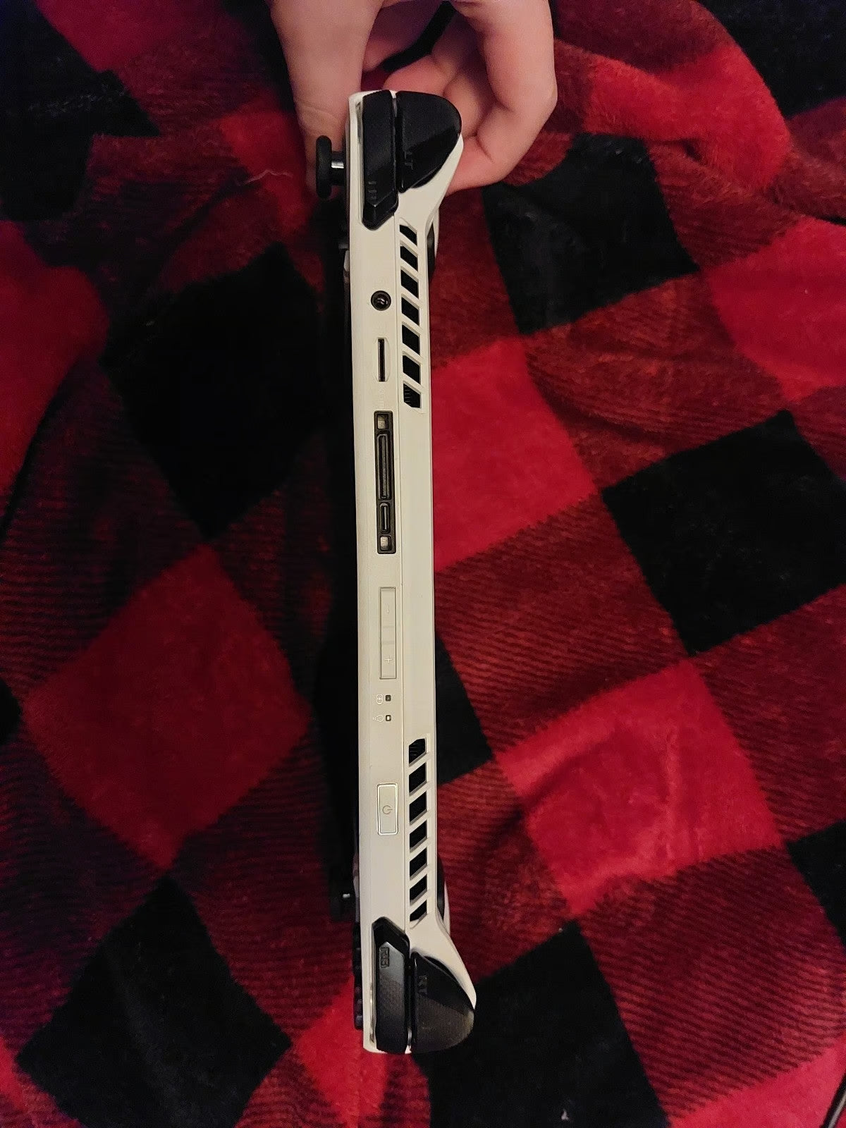 ASUS ROG Ally Z1 Extreme 1M29