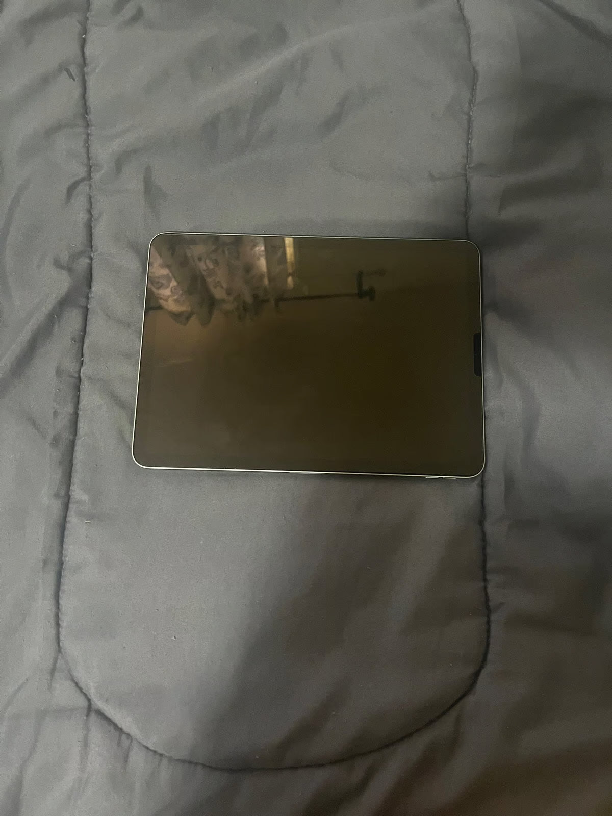 ipad air 4th generation 1K23