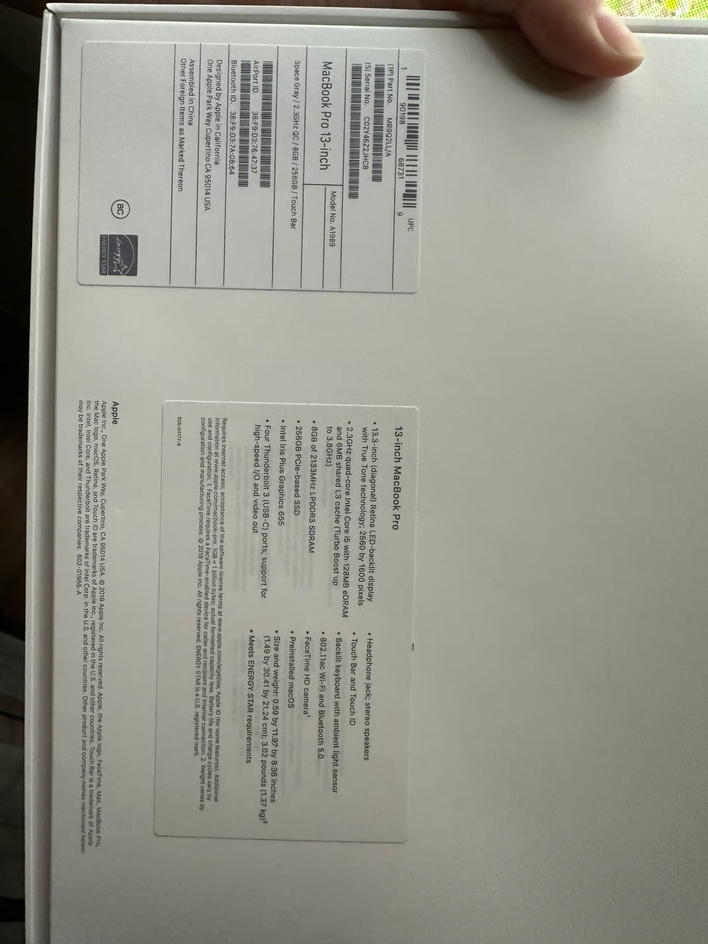 Apple Macbook Pro A1989 13in. Core i5 2.3 GHz  256GB SSD 1W79