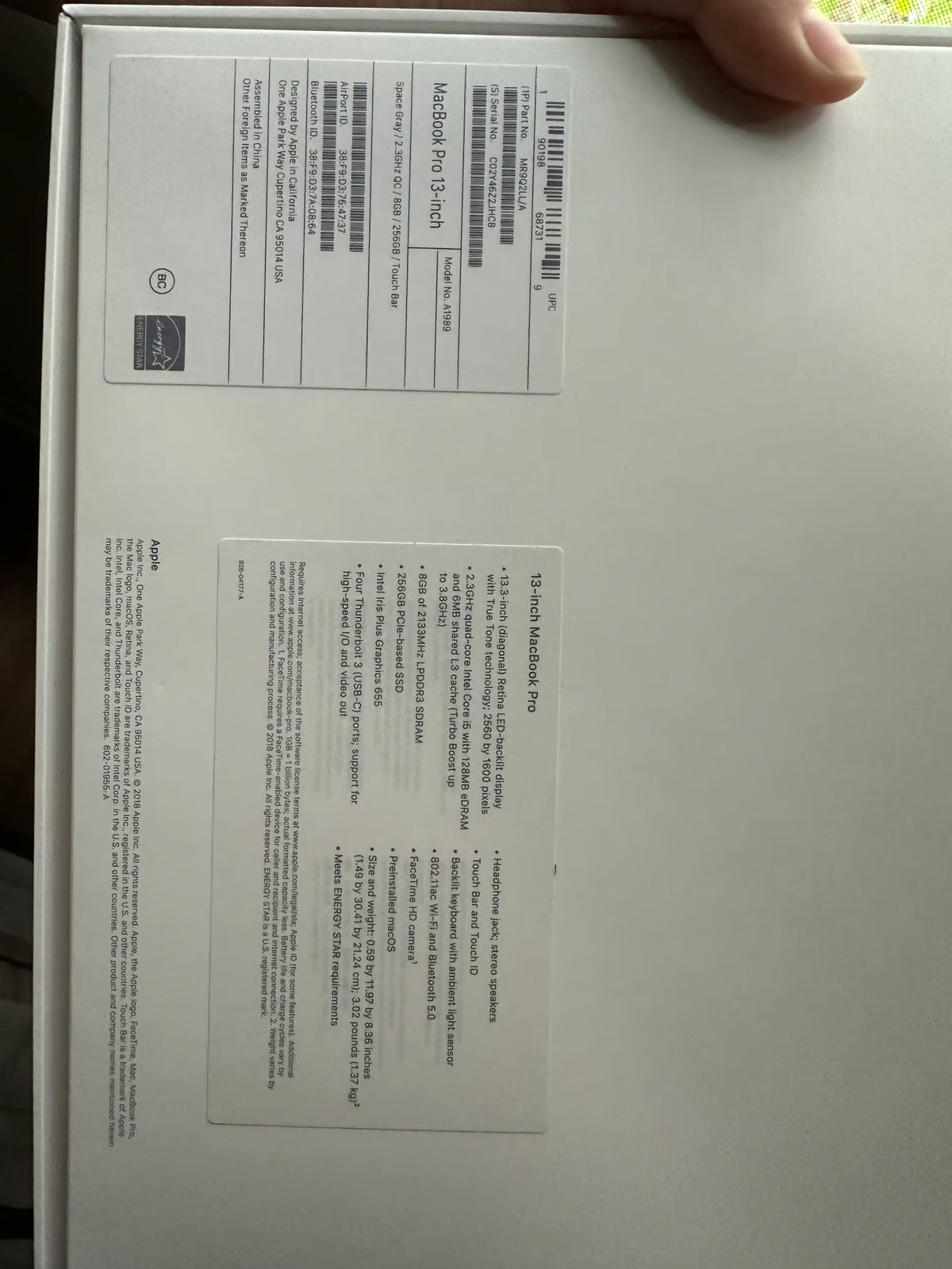 Apple Macbook Pro A1989 13in. Core i5 2.3 GHz  256GB SSD 1W79