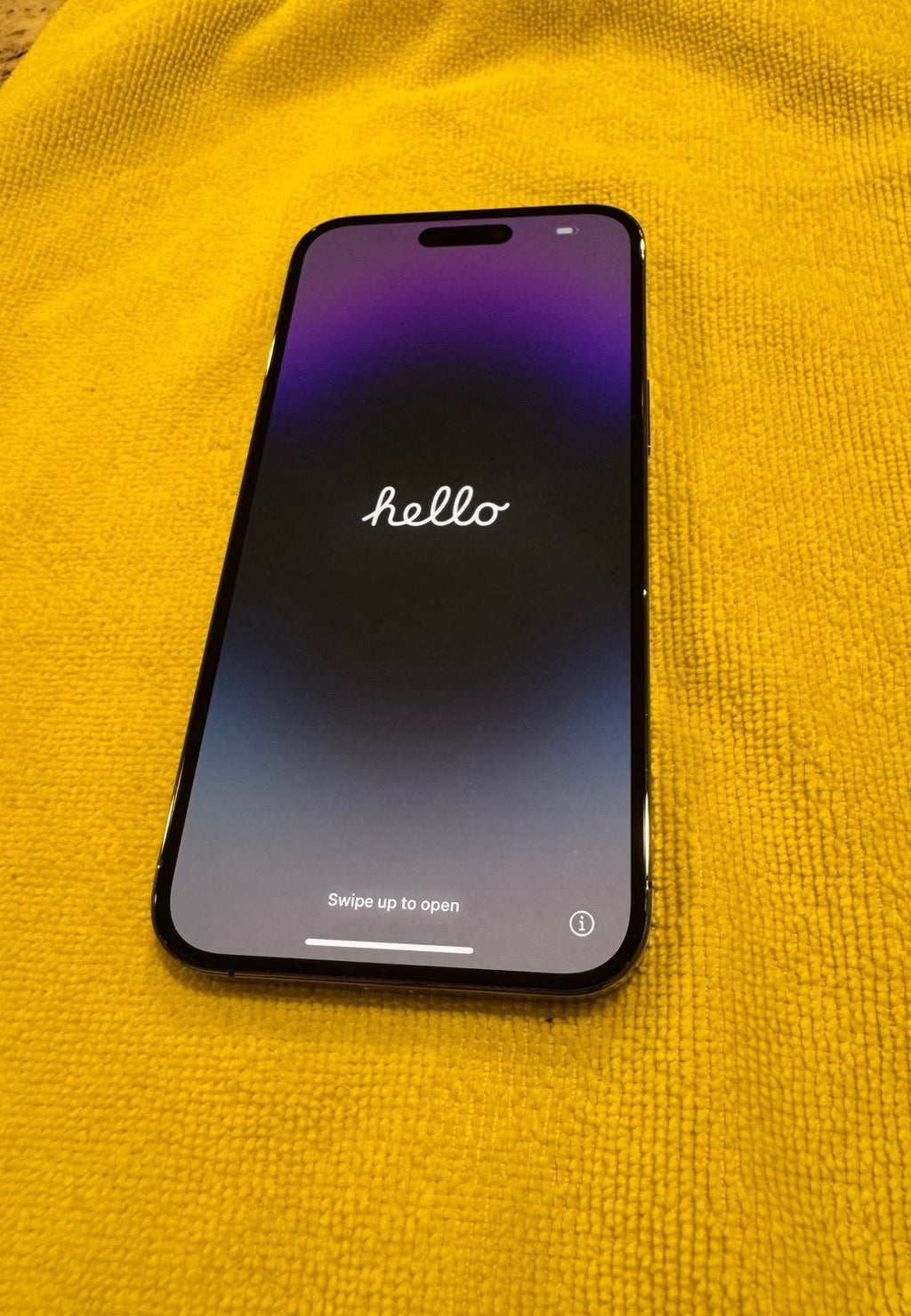 Apple iPhone 14 Pro Max 256 GB in Deep Purple for Unlocked 6N77