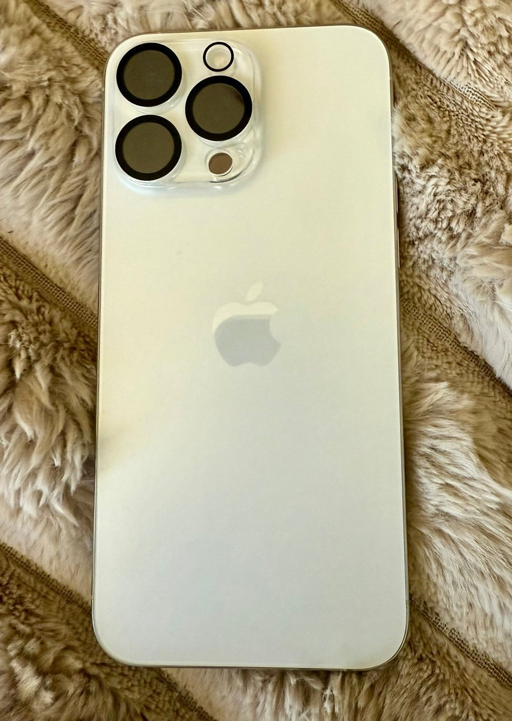 iPhone 15 Pro Max 256 gb AT&T locked FREE FED EX SHIPPING 9K17