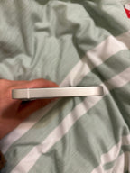 Apple iPhone 12 128 GB in White for Unlocked 2Y38