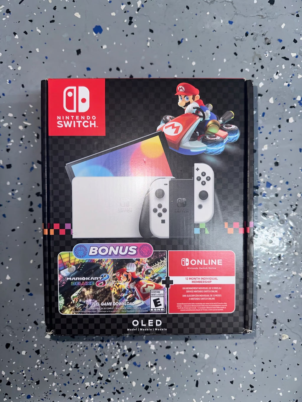 Nintendo Switch OLED Model Mario Kart 8 Deluxe Bundle 9L99