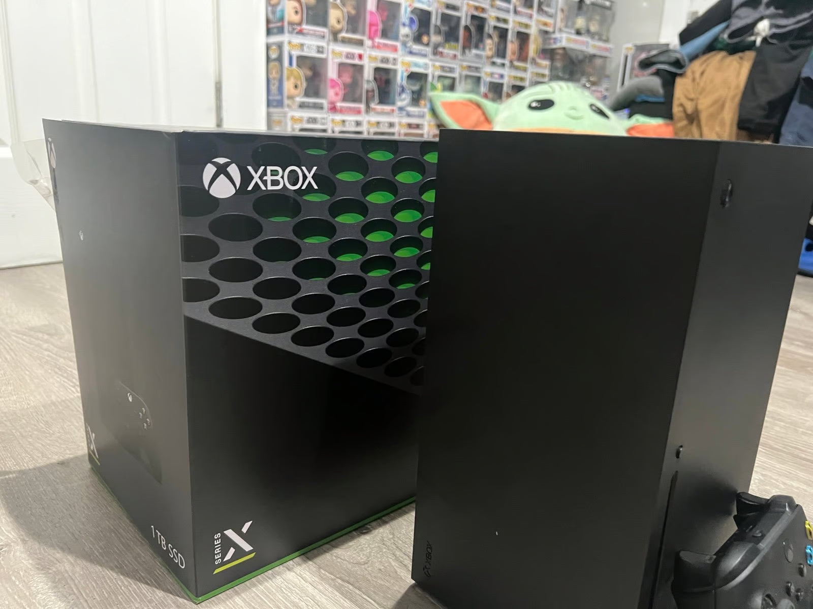Microsoft Xbox Series X 1TB Console Black/White 5L85