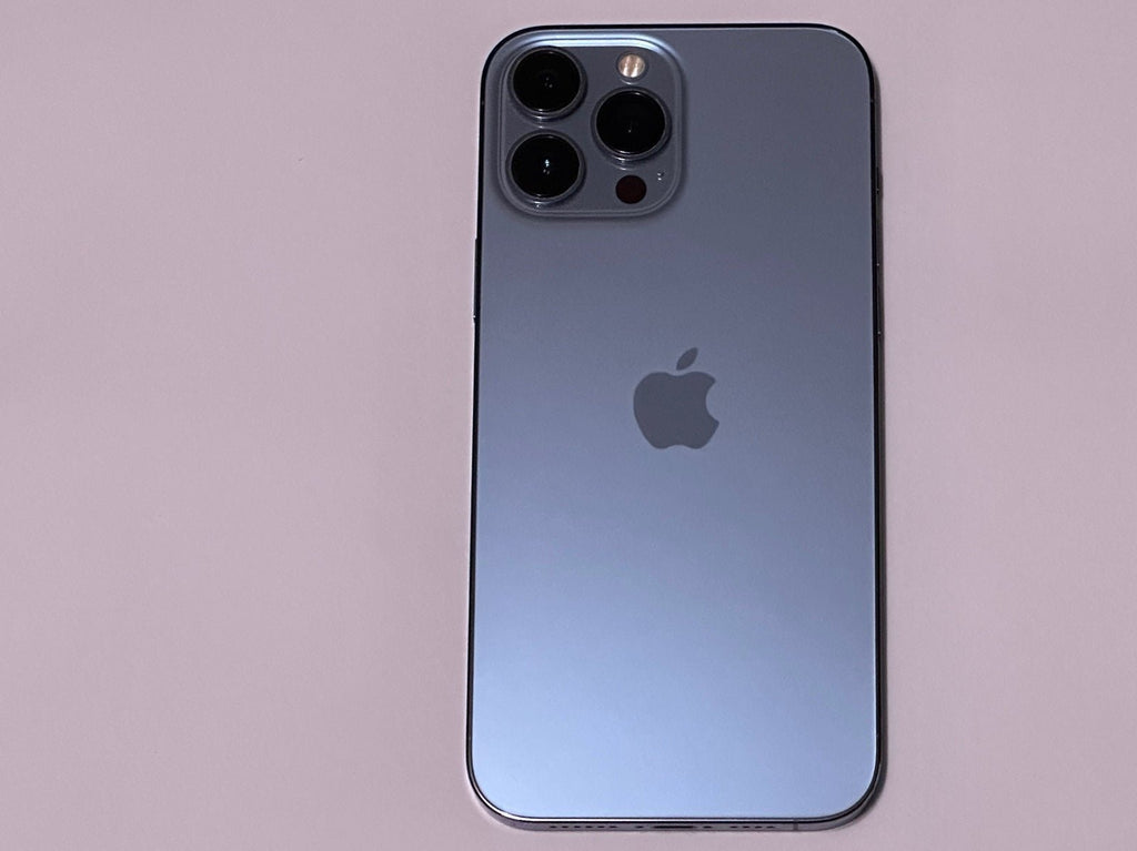 Apple iPhone 13 Pro Max 1 TB Unlocked 2Z25