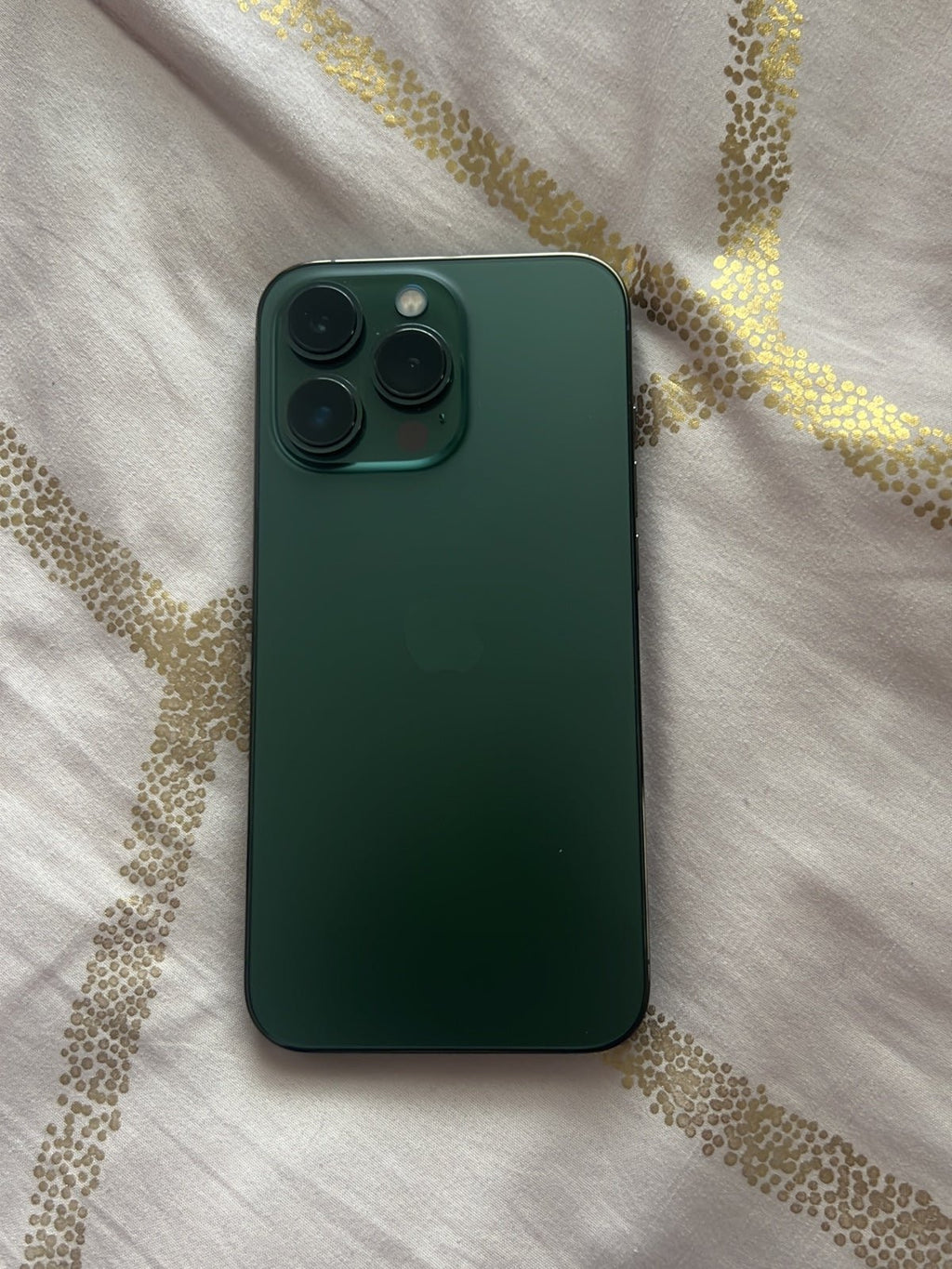 Apple iPhone 13 Pro Alpine Green 3A12