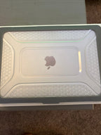 MacBook Pro 13in. M2 512GB 3D98