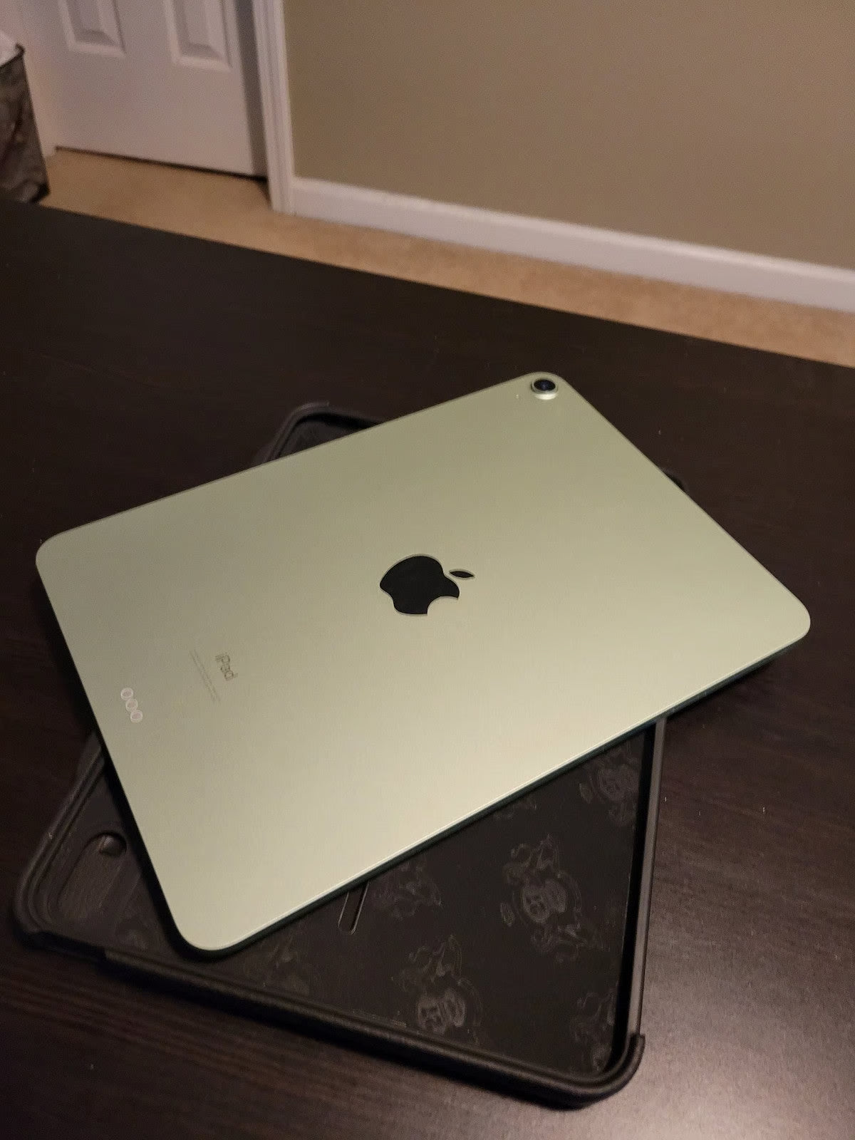 Apple iPad Air 4th Generation 256 GB Mint Green 3Y75