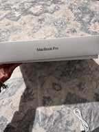 Apple Macbook Pro 13in.  M2 3.49 GHz  256GB SSD 6S96