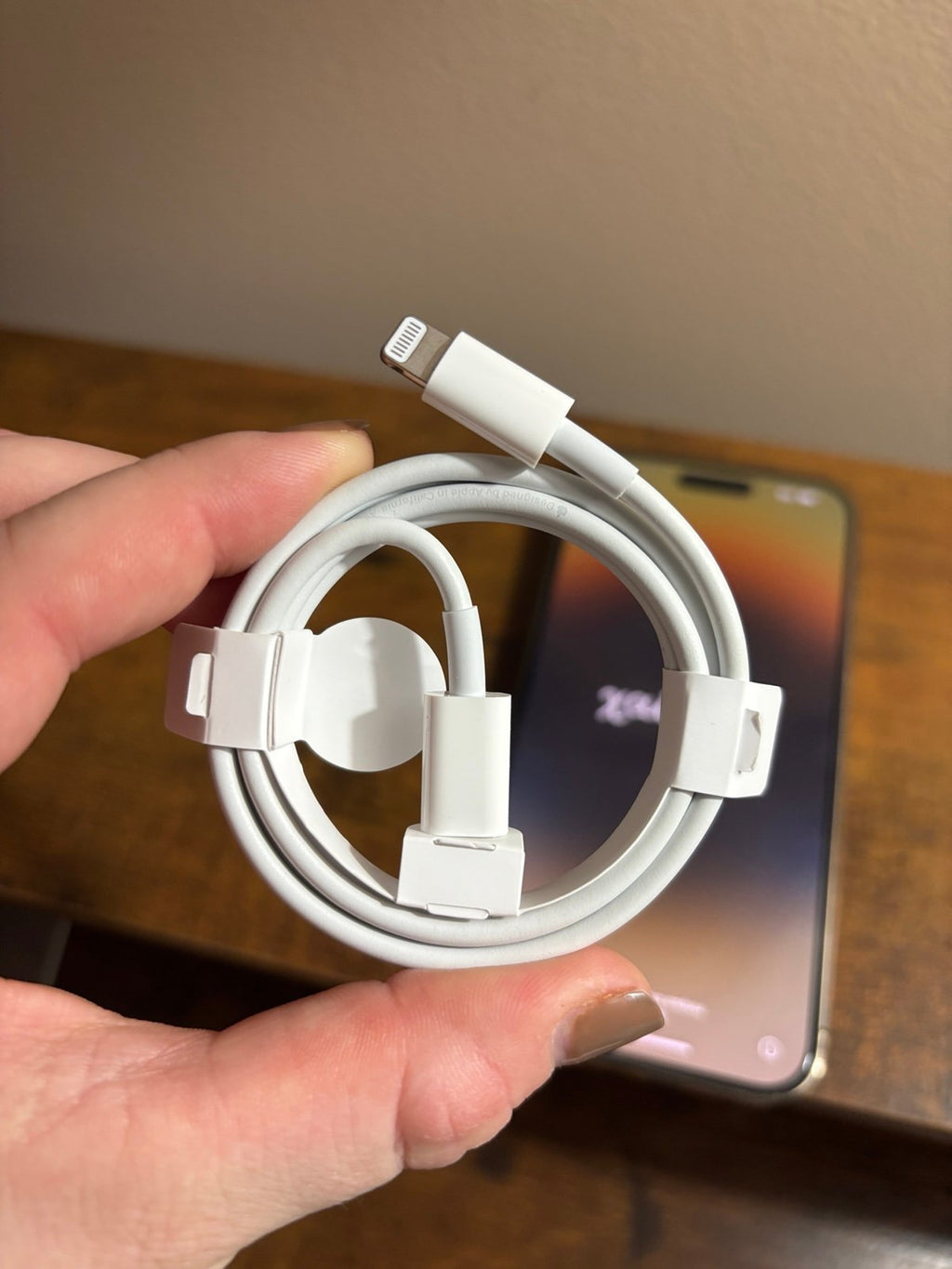 Apple iPhone 14 Pro Max 128 GB in Gold 1X11