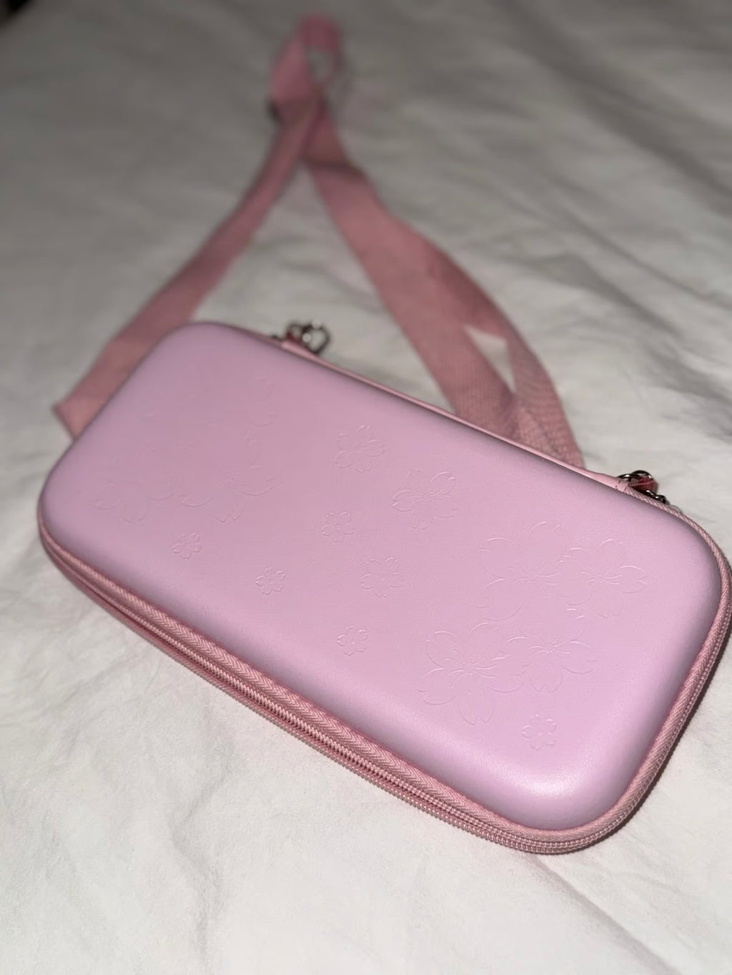 Nintendo Switch OLED custom pink white 7M13