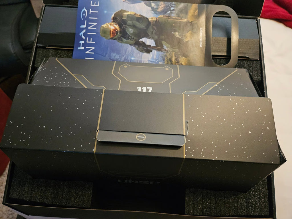 Xbox Series X Halo Infinite Edition Console Rare 8Y22
