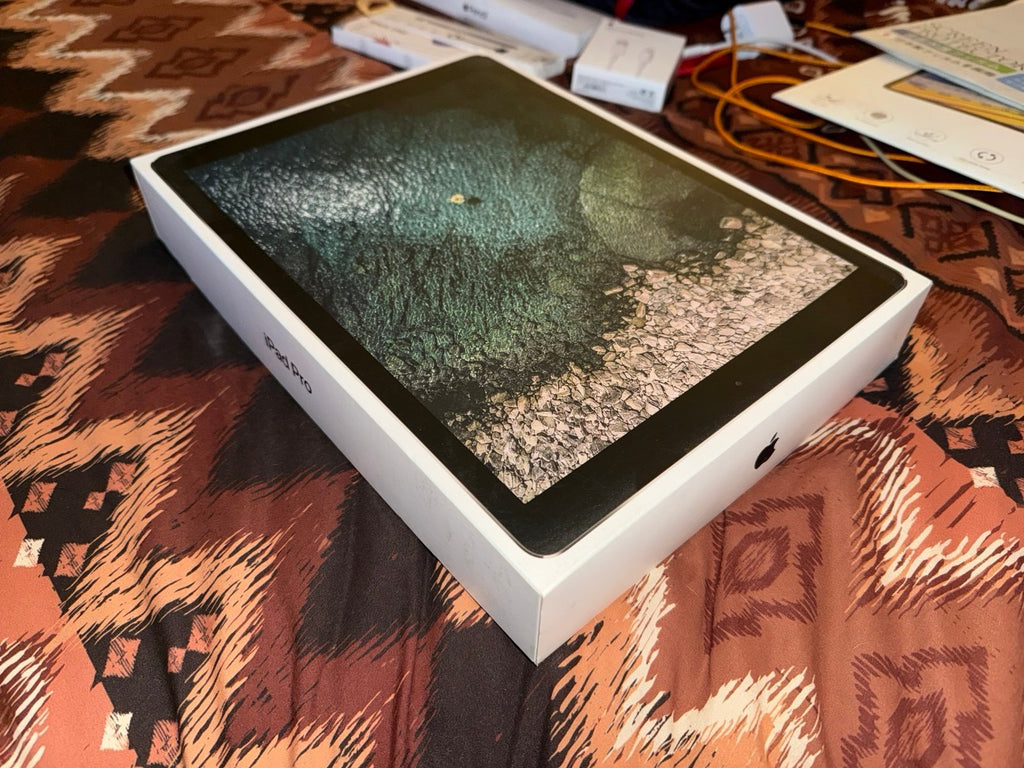 2017 iPad pro 12.9 inch 2O18