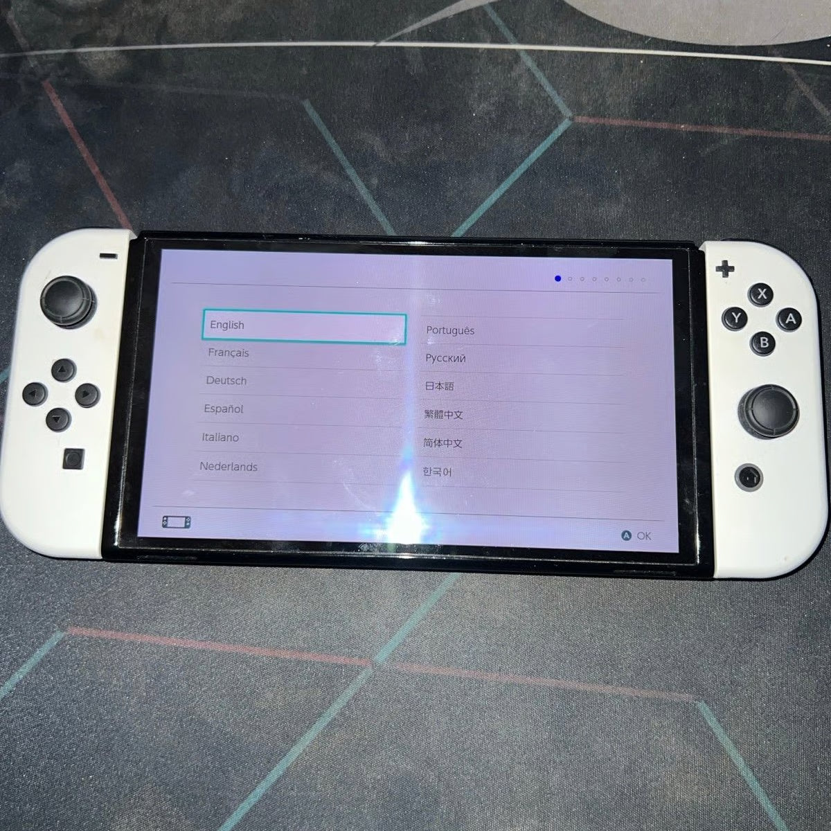 Nintendo switch oled 8V22