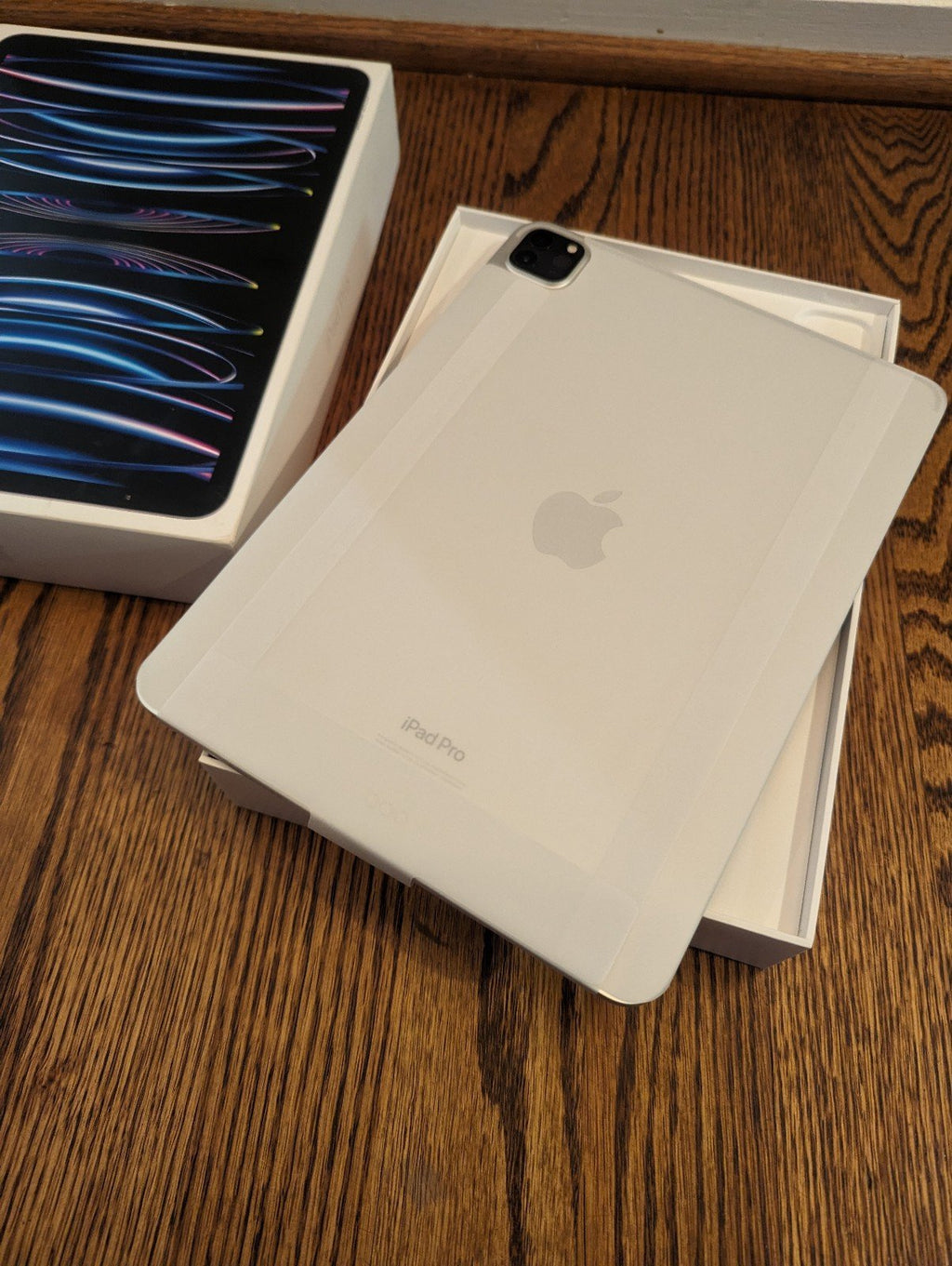New in Box iPad Pro 11-inch 512 GB 7M85