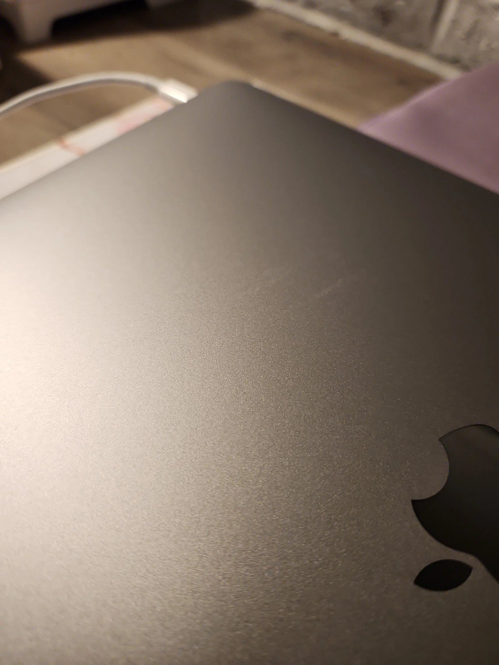 Apple Macbook Air A2337 13in.  M1 3.2 GHz  1TB SSD 5M56