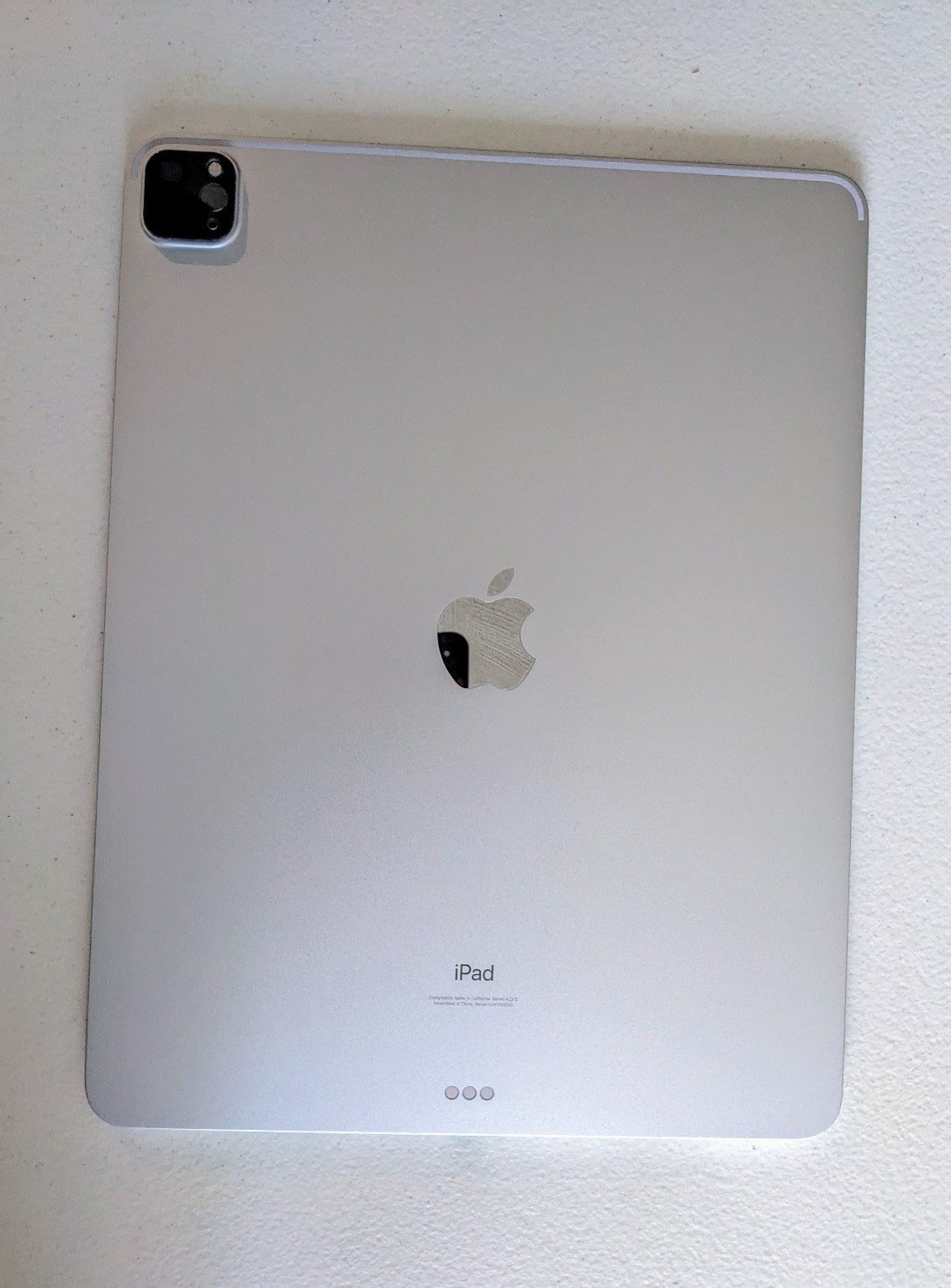 Apple iPad Pro 12.9 in 5th Generation 128 GB wifi with Apple pencil 3L96