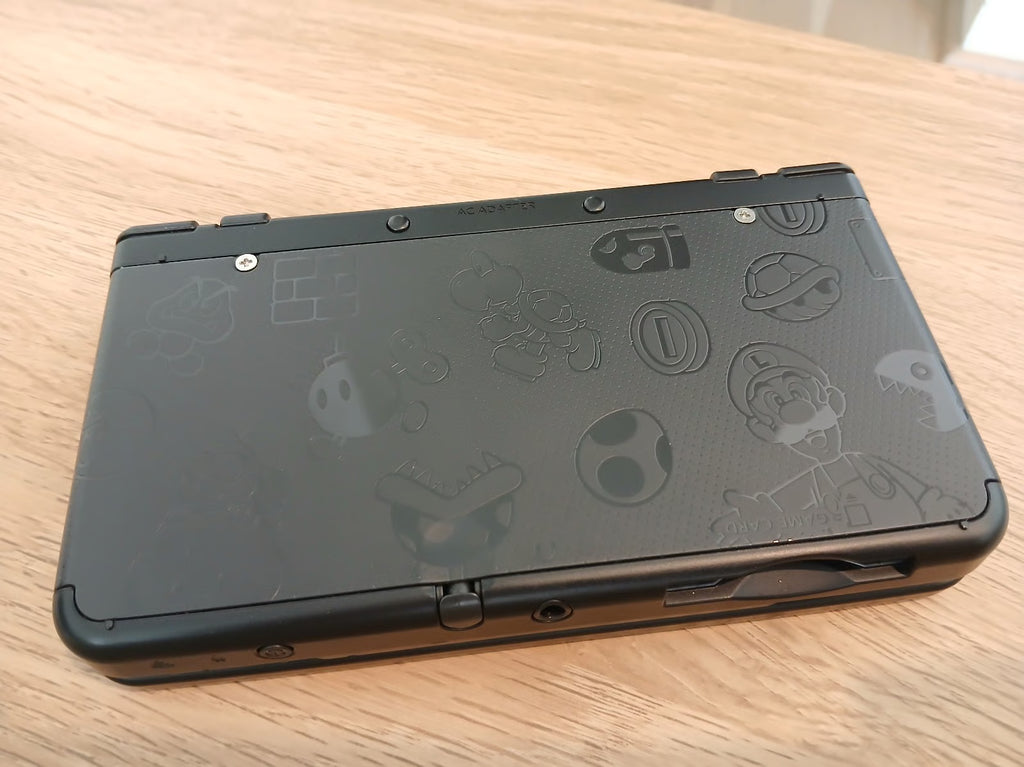 New Nintendo 3DS (Black)