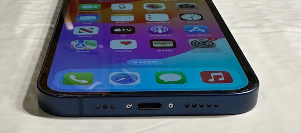 iPhone 12 64 GB Unlocked 85% Battery Health 5M65