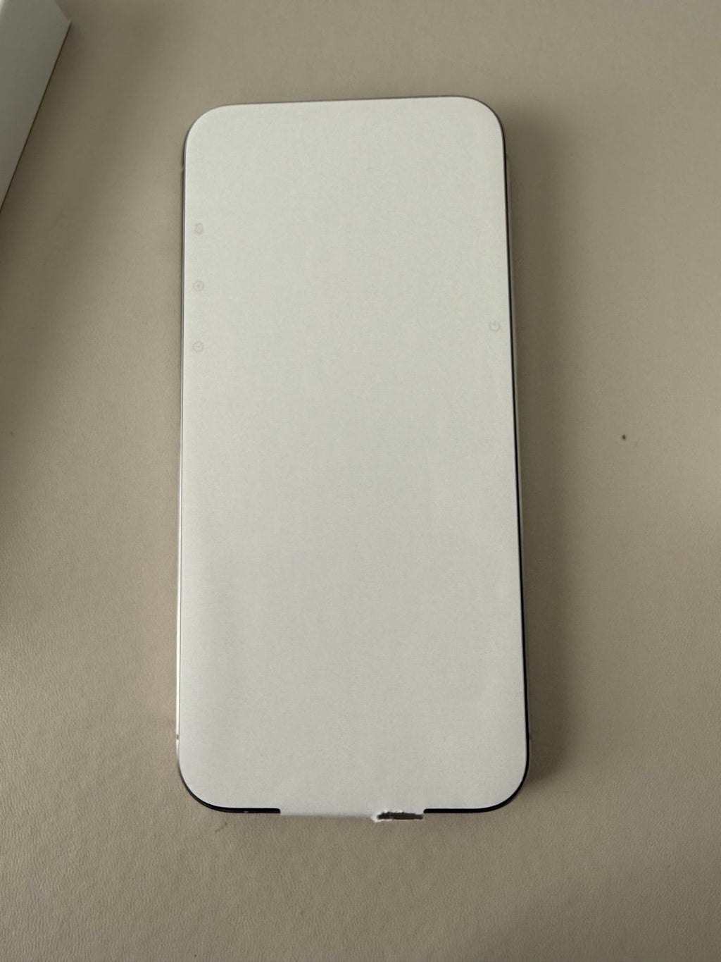 iPhone 15 Pro Max White Titanium Unlocked 256 GB 3V18